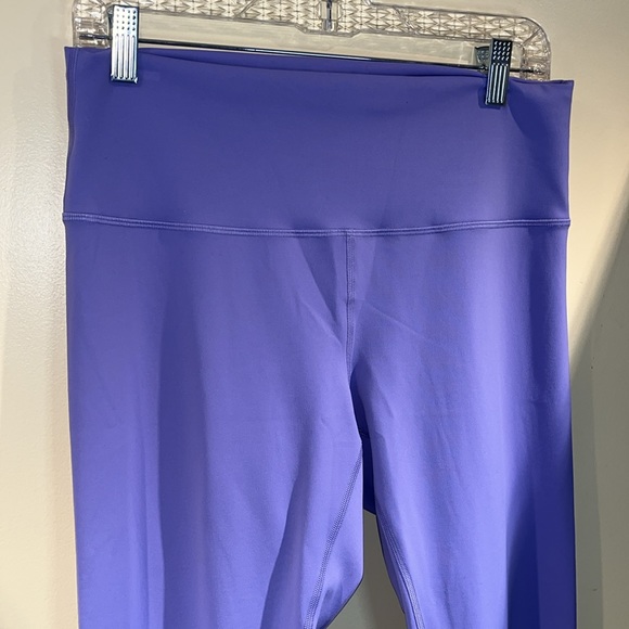 Lululemon Wunder Train 28” (12) - Picture 2 of 6